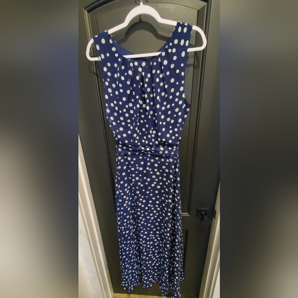 Elegant Navy Polka Dot Dress-Sleeveless-Lined-Belted